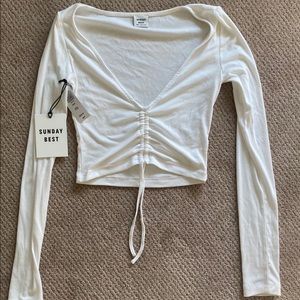 Aritzia Sunday best cropped long-sleeve never worn
